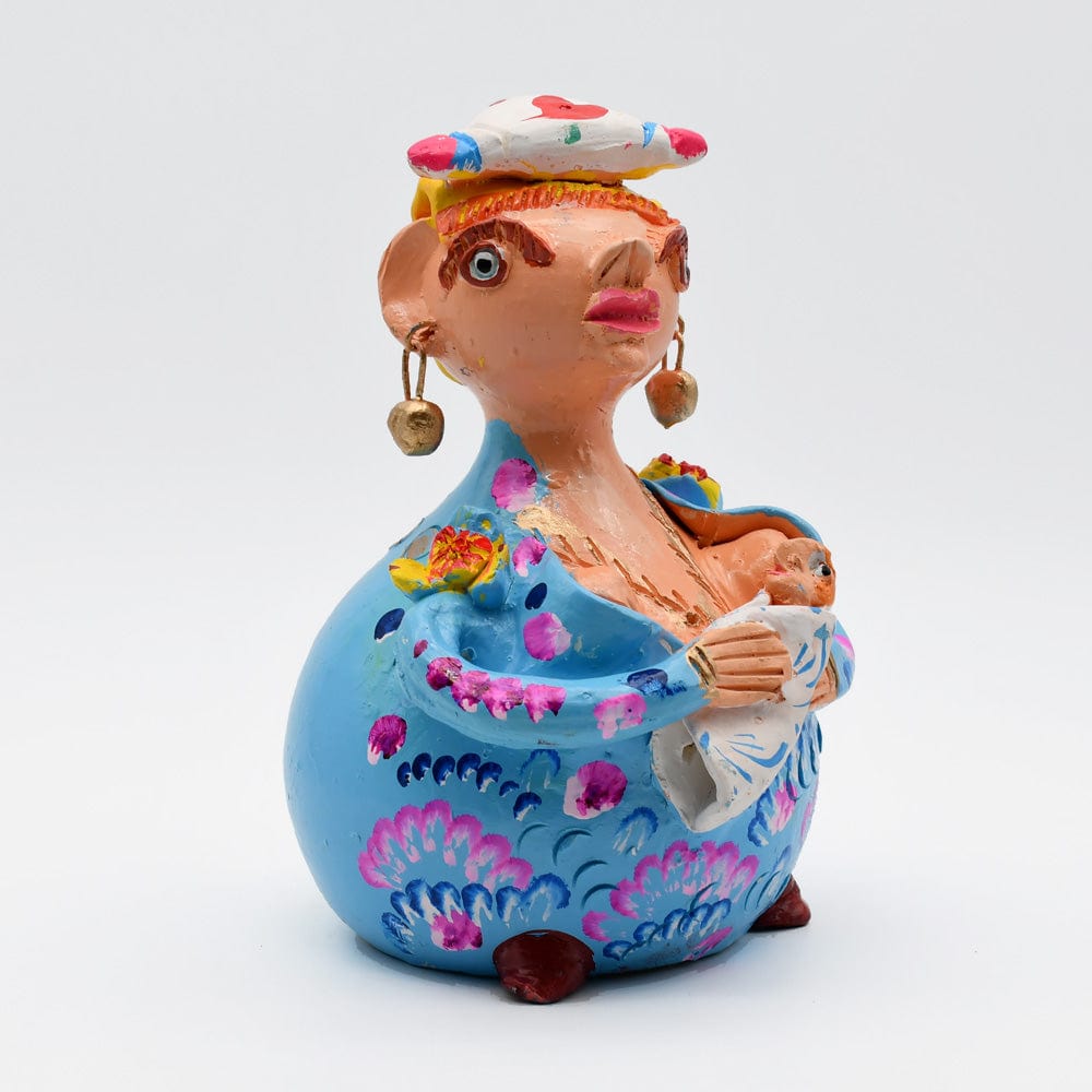 Boneca Barriguda I Statuette by Júlia Côta - 8"