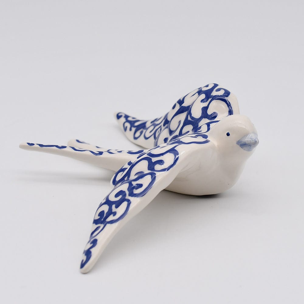 Convoluções I Ceramic Swallow