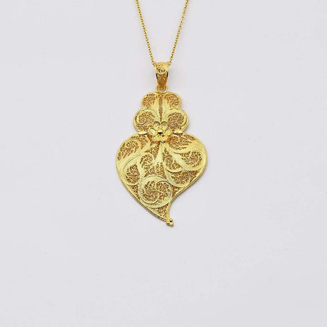 Coração de Viana I Gold-plated Filigree Pendant - 2.4''