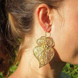 Coração de Viana I Gold-plated Silver Filigree Earrings - 2.6''