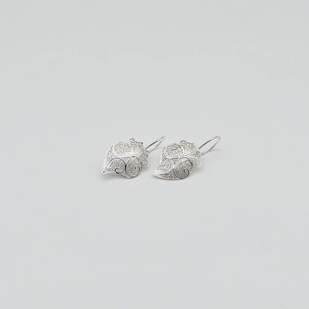 Coração de Viana I Silver Filigree Earrings - 0.8''