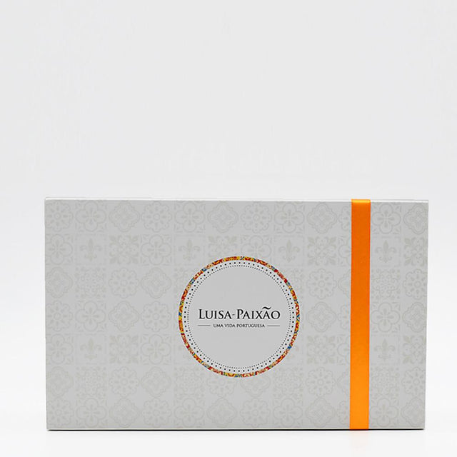 Luisa Paixão I Empty Gift box