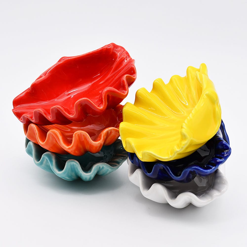 Scallop-shaped Ceramic Cup - Yellow