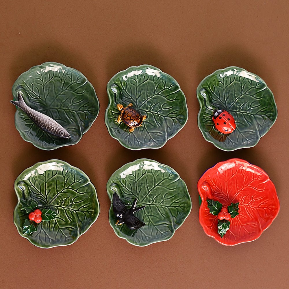 Small Ceramic Dish with a Holly Leaf - Green